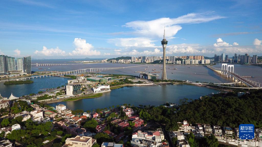 廣東發(fā)出首張“在港澳已上市傳統(tǒng)外用中成藥”電子藥品注冊(cè)證