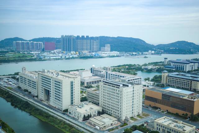 俯瞰澳門大學(xué)。 