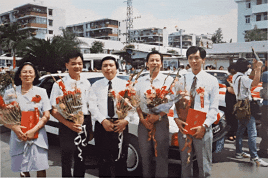 1992年，珠海在全國(guó)首開(kāi)重獎(jiǎng)科技人才先河的歷史。