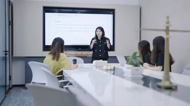 ▲和“差異”打交道，成為許冰的工作常態(tài)
