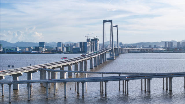 深中通道。