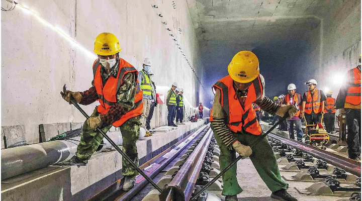 廣佛東環(huán)城際鐵路全線鋪軌完成
