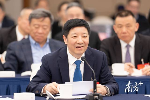 國人大代表、中國社會科學院經濟研究所所長李雪松：加快培育數(shù)字經濟專精特新企業(yè)
