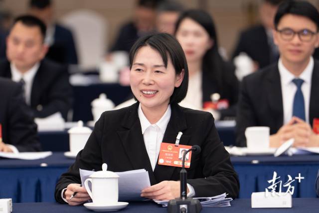 全國人大代表、中山市中山紀(jì)念中學(xué)副校長趙桂枝：深化“教育共同體”建設(shè) 推動(dòng)優(yōu)質(zhì)資源下沉