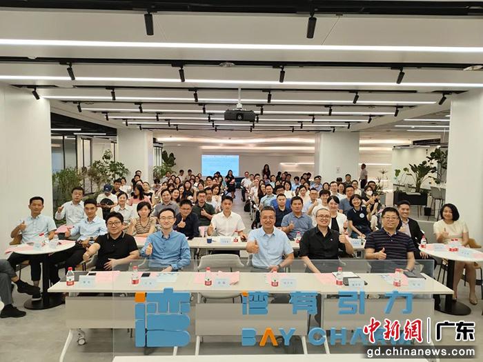  “灣有引力”提供一流的設(shè)施設(shè)備和賦能服務(wù)。受訪者供圖