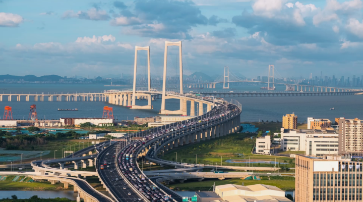 深中通道通車一周年