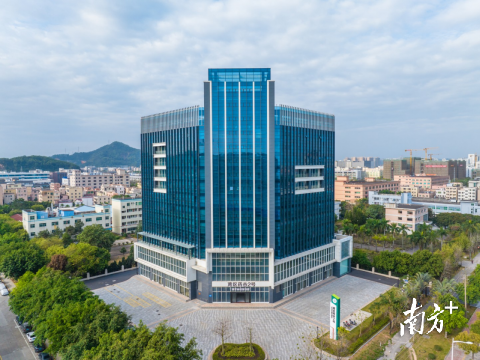 健康基地灣區(qū)藥谷2號(hào)。